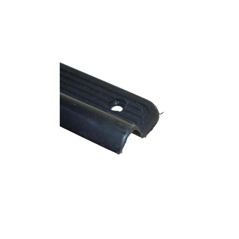 BAJO PUERTA PLASTICO