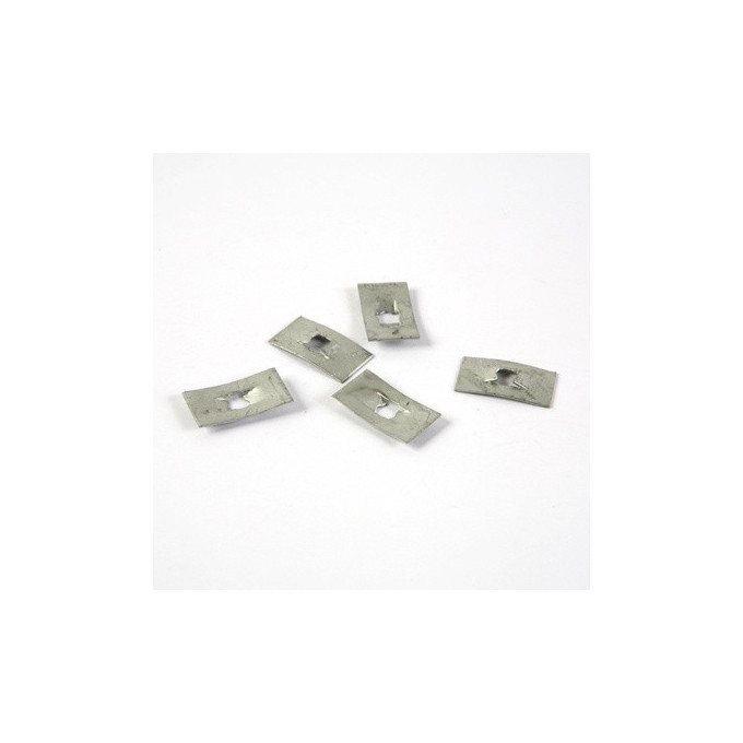 GRAPA 4MM (5 UND)