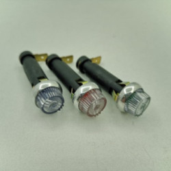 TRES PILOTOS SALPICADEROS SEAT 600