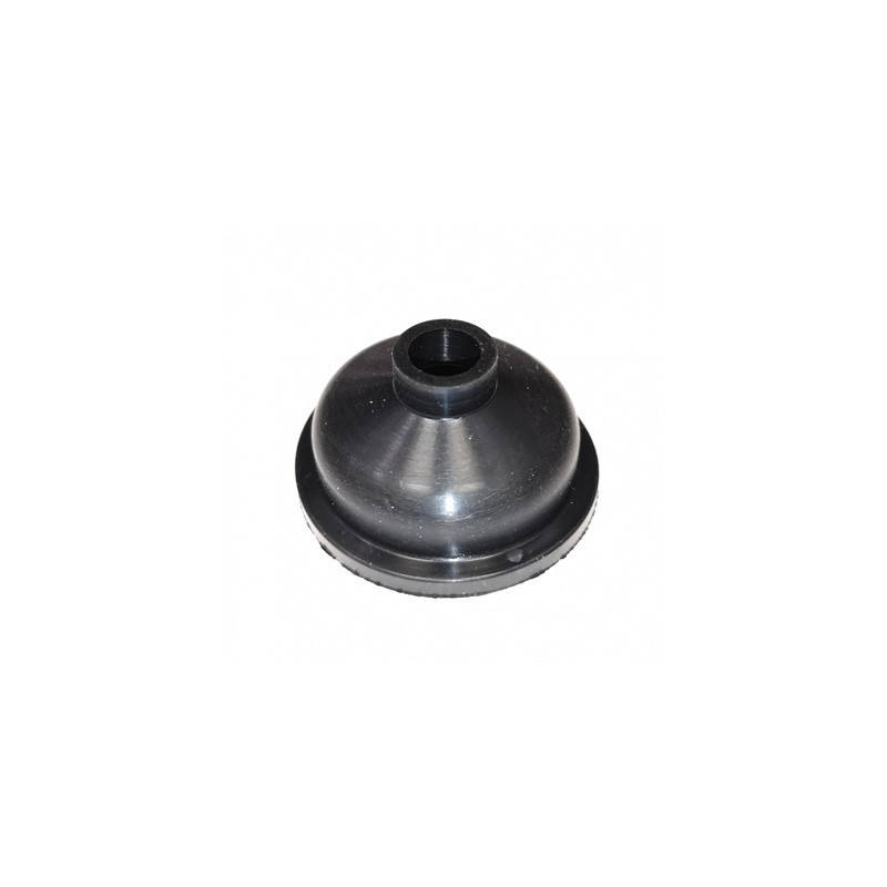 GOMA ENTRE PEDALES Y CARROCERIA