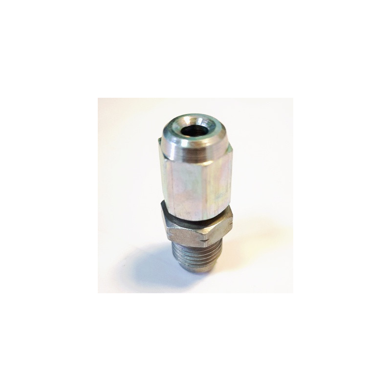 ADAPTADOR BOMBA FRENO ABARTH