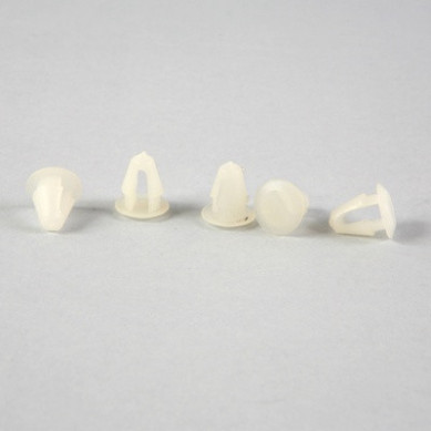 TAPON CARROCERIA (5 UND)