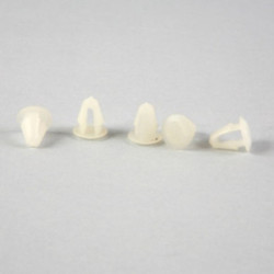 TAPON CARROCERIA (5 UND)